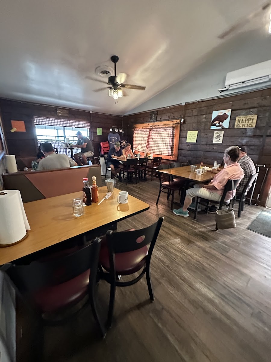 Log Cabin Cafe